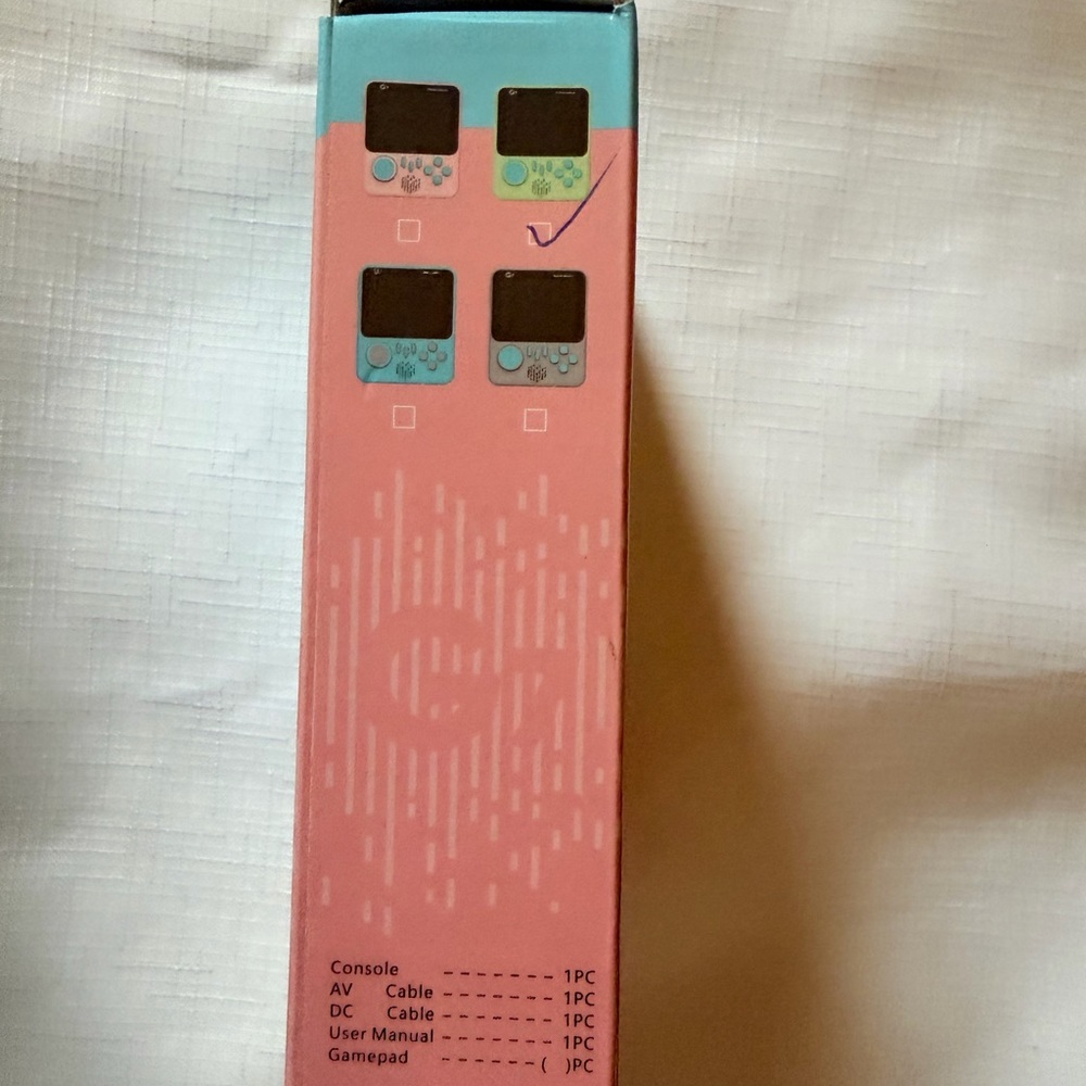 Green Handheld Game Console - Picture 2 of 3